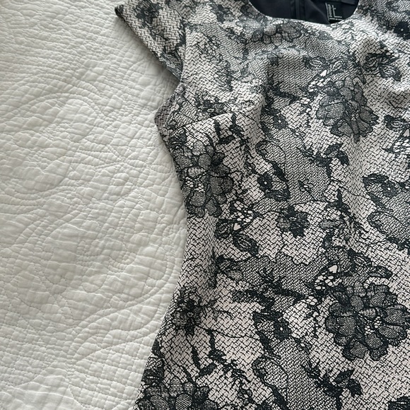 Floraf dress - Picture 3 of 5